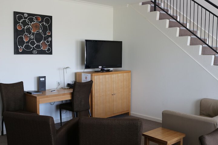 Room 5 of 34