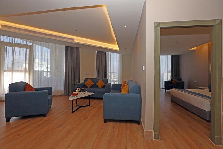 Room 25 of 51