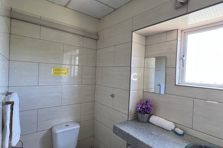 Room 50 of 70
