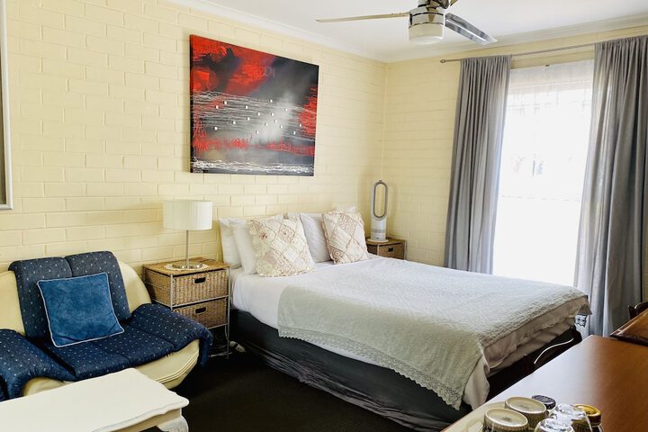 Room 18 of 51