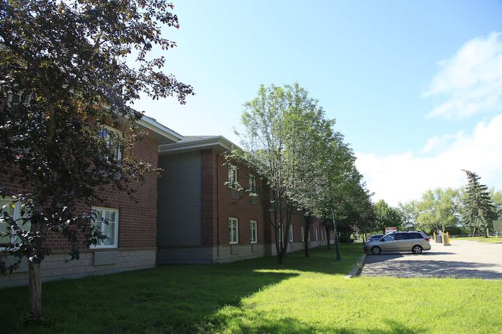 Hotel Exterior 55 of 56