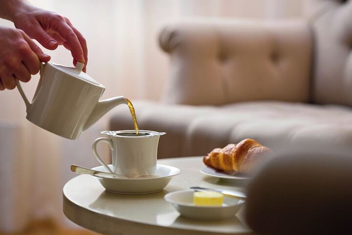 Breakfast/Coffee Service 122 of 139