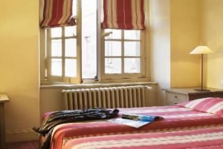 Room 3 of 23