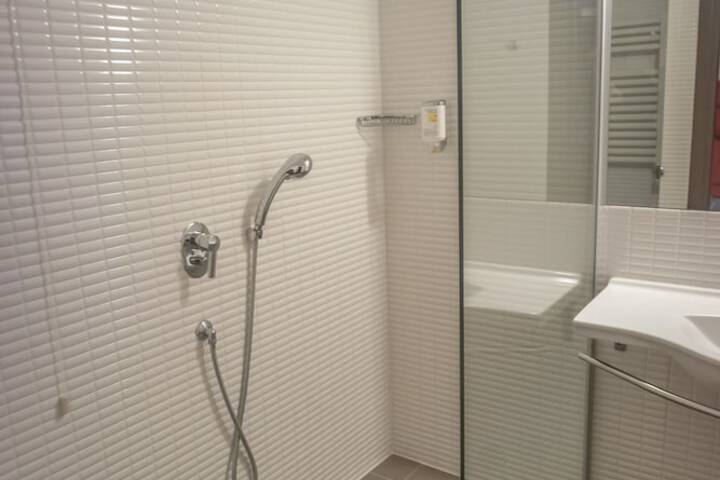 Bath Interior