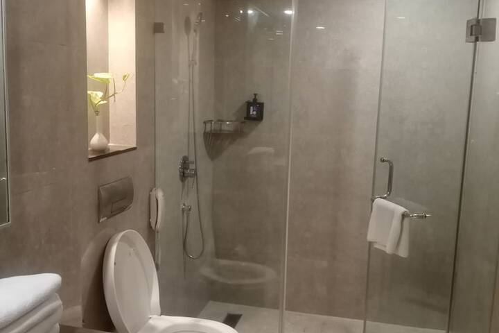 Room 42 of 52