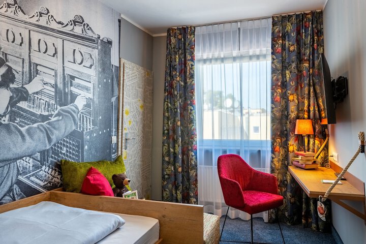 Room 20 of 84
