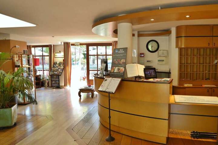 Lobby Entry