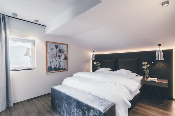 Room 11 of 67