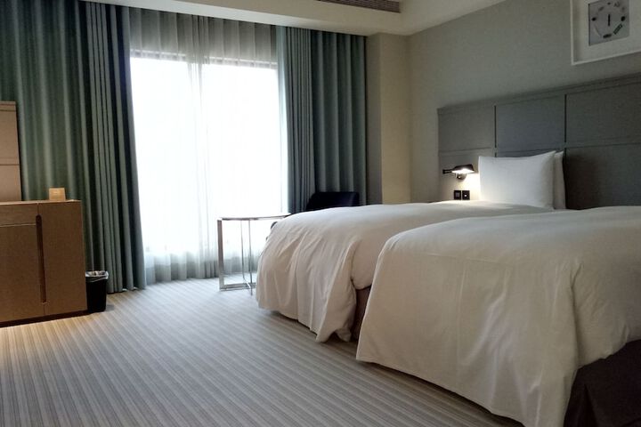 Room 47 of 83
