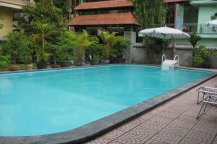 Pool 66 of 71