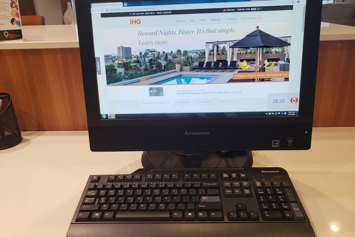 Business Center 33 of 35