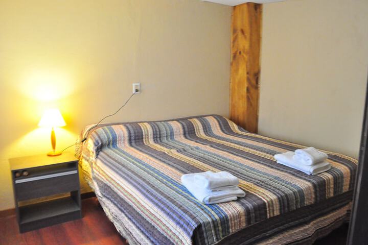 Room 13 of 104