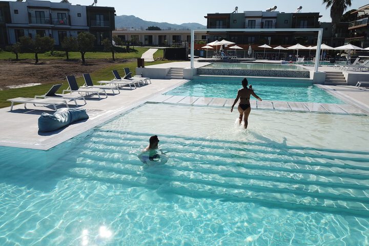 Pool 34 of 87