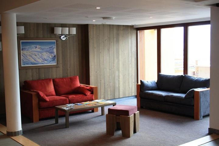 Room 2 of 23