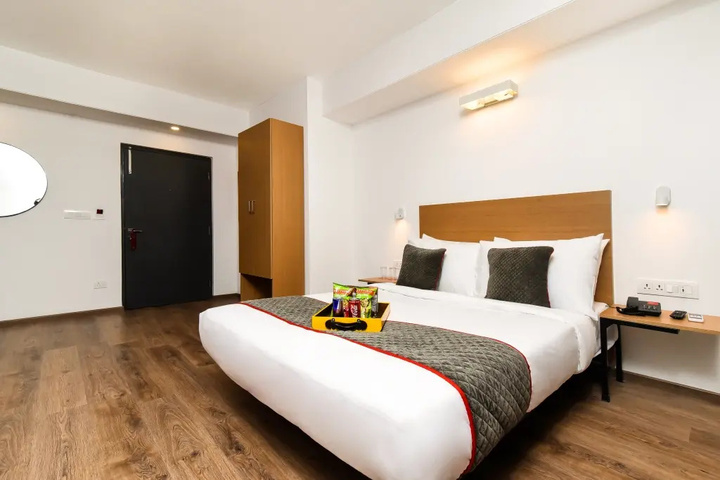 Room 3 of 15
