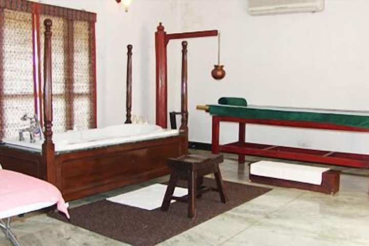 Room 15 of 28