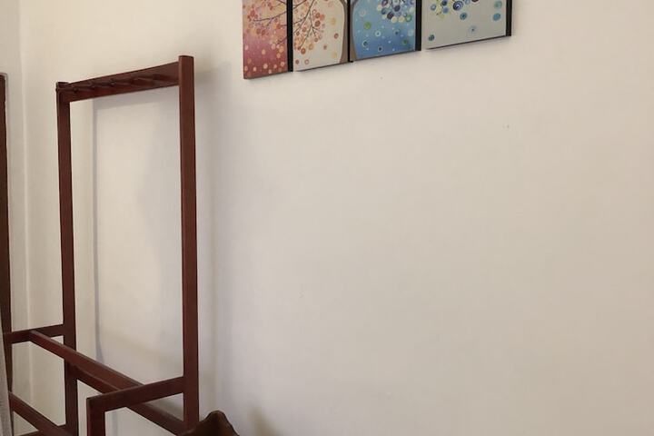 Room 12 of 42
