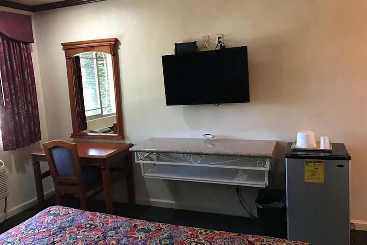 Room 14 of 46