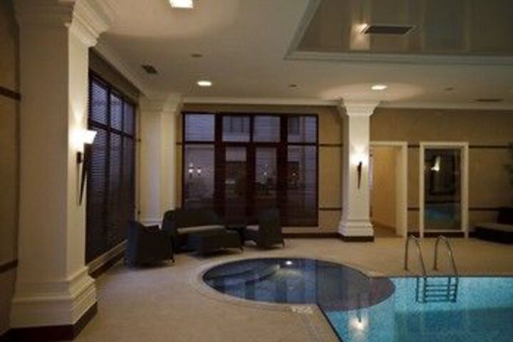 Pool 19 of 75