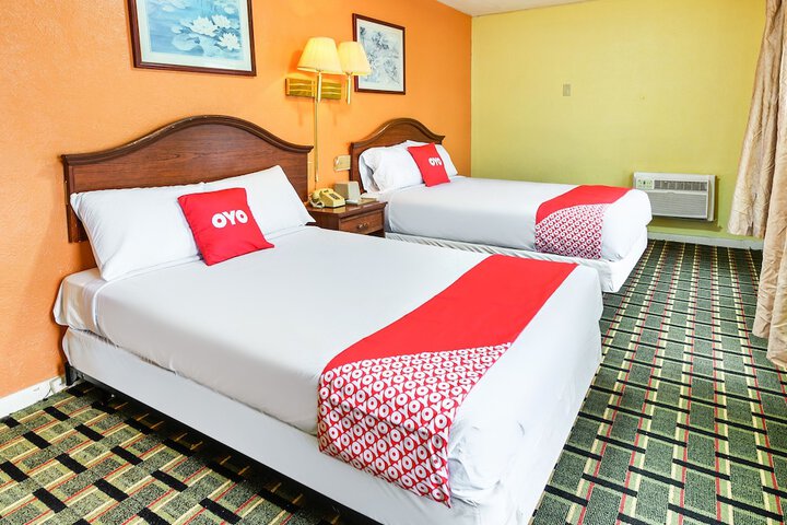 2 Double Beds (5 of 9)