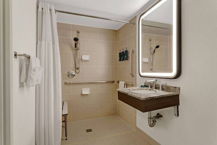 Bathroom shower