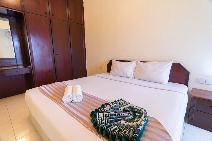 Room 3 of 18
