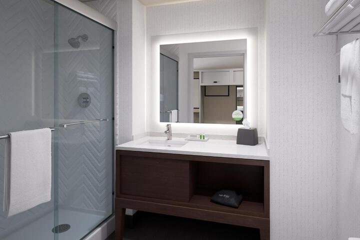 Double Accessible (2 of 3)