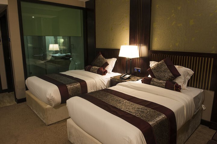 Room 20 of 50