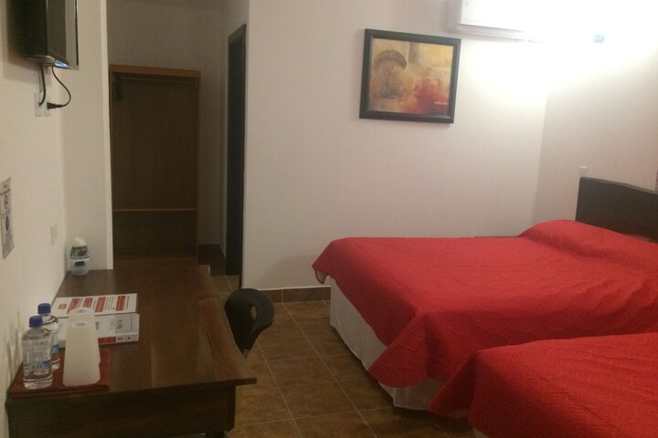 Room 7 of 57