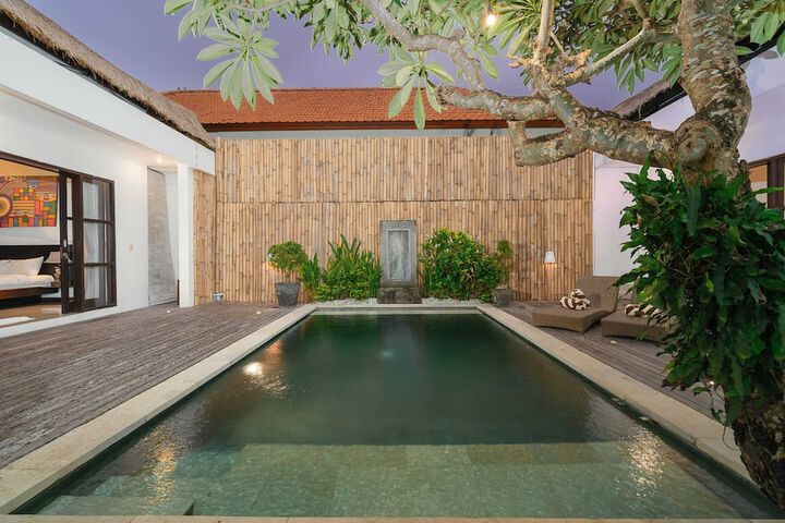 Pool 31 of 42