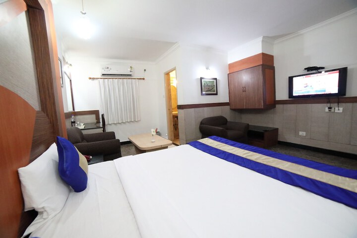 Room 7 of 29