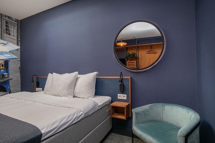 Room 32 of 110