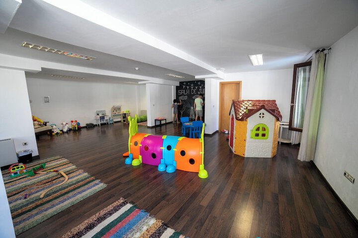 Children's play area - indoor