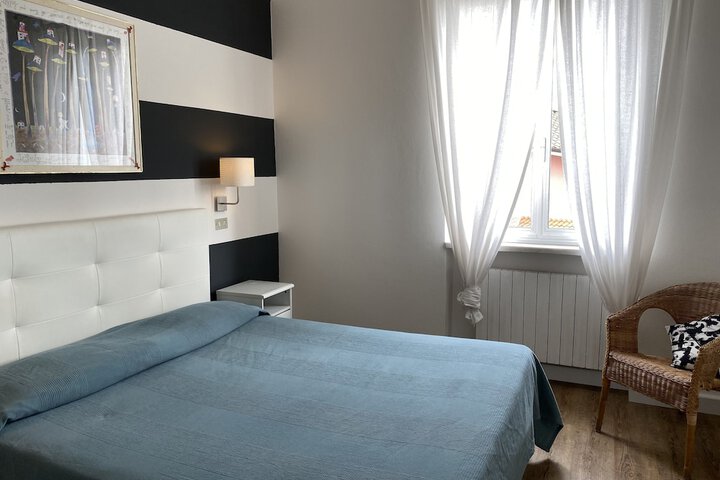 Room 16 of 68