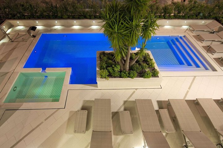 Pool 77 of 145