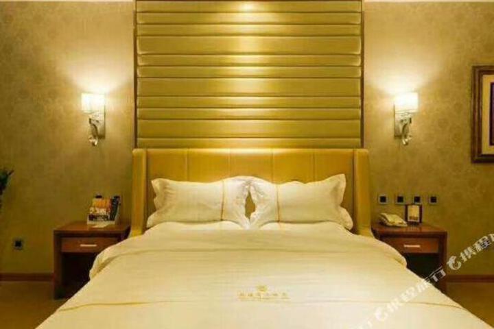 Songyuan Qianyuan Intelligent Hotel