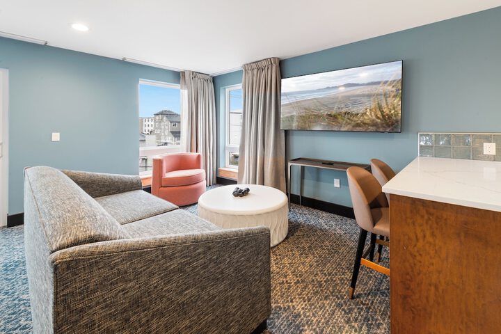 Room 20 of 220