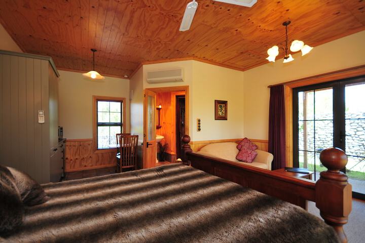 Room 14 of 57