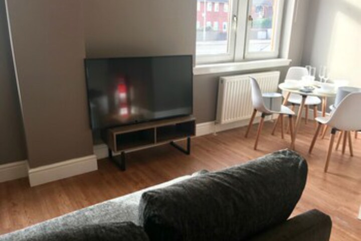 Room 7 of 13