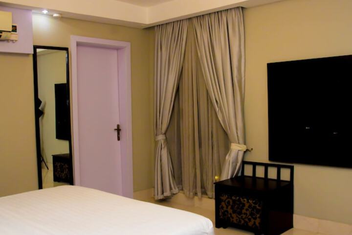 Room 65 of 155