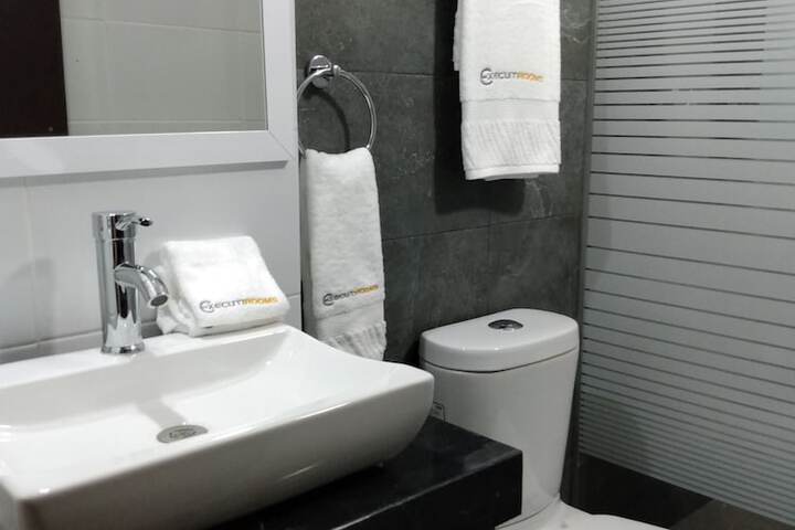 Room 15 of 23