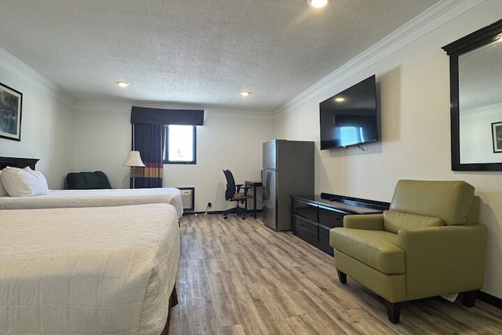 Room 30 of 43