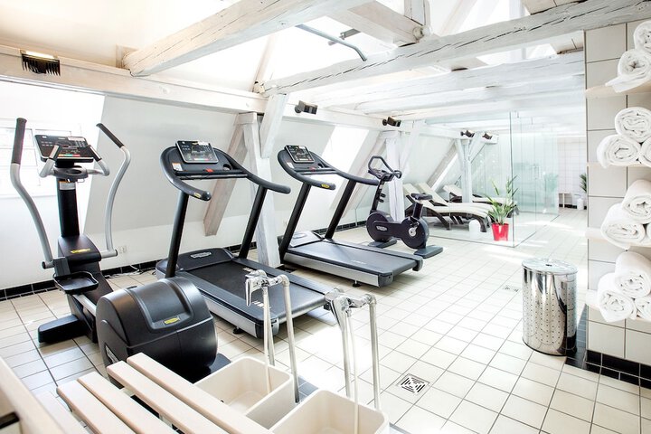 Hotel with Gym