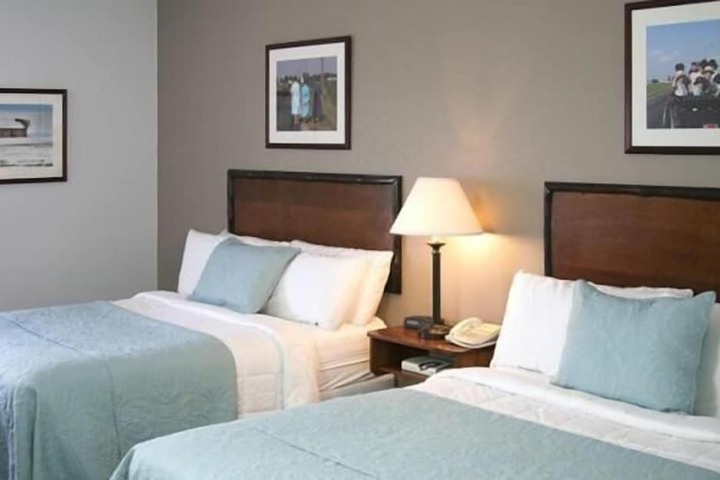 Room 12 of 30