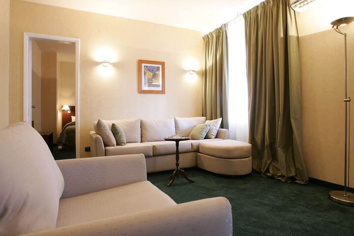 Room 26 of 53