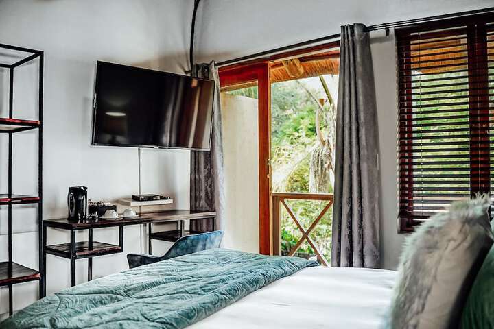 Room 15 of 73