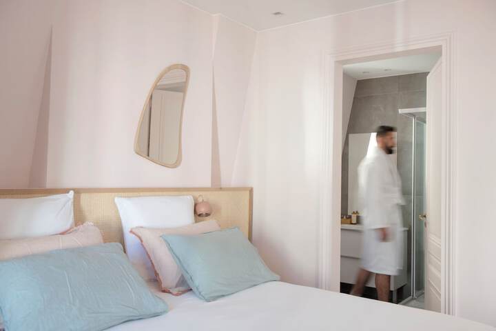 Room 552 of 780