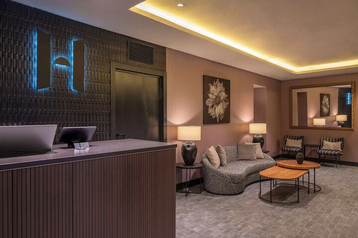 Hotel Interior 3 of 72