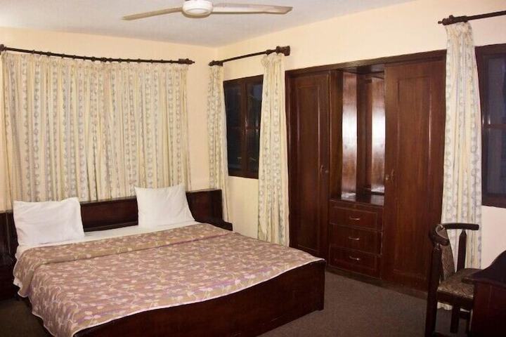 Room 12 of 45