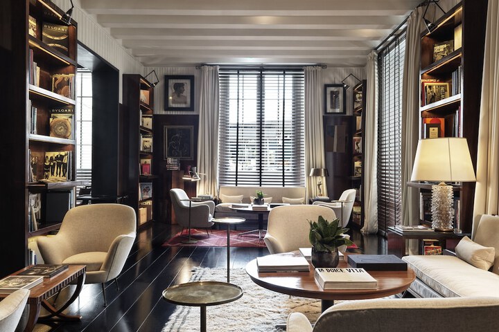 Hotel Interior 204 of 221